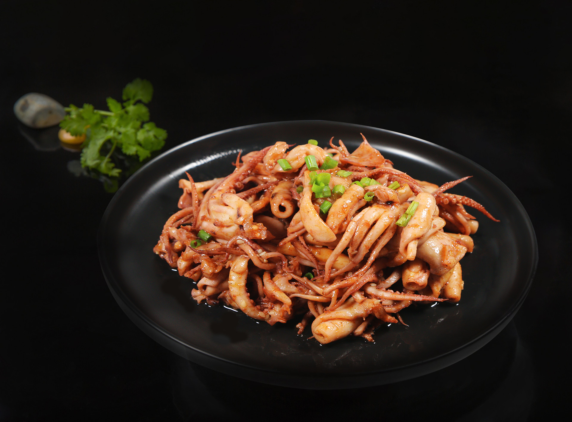 椒香紅魷魚(yú)